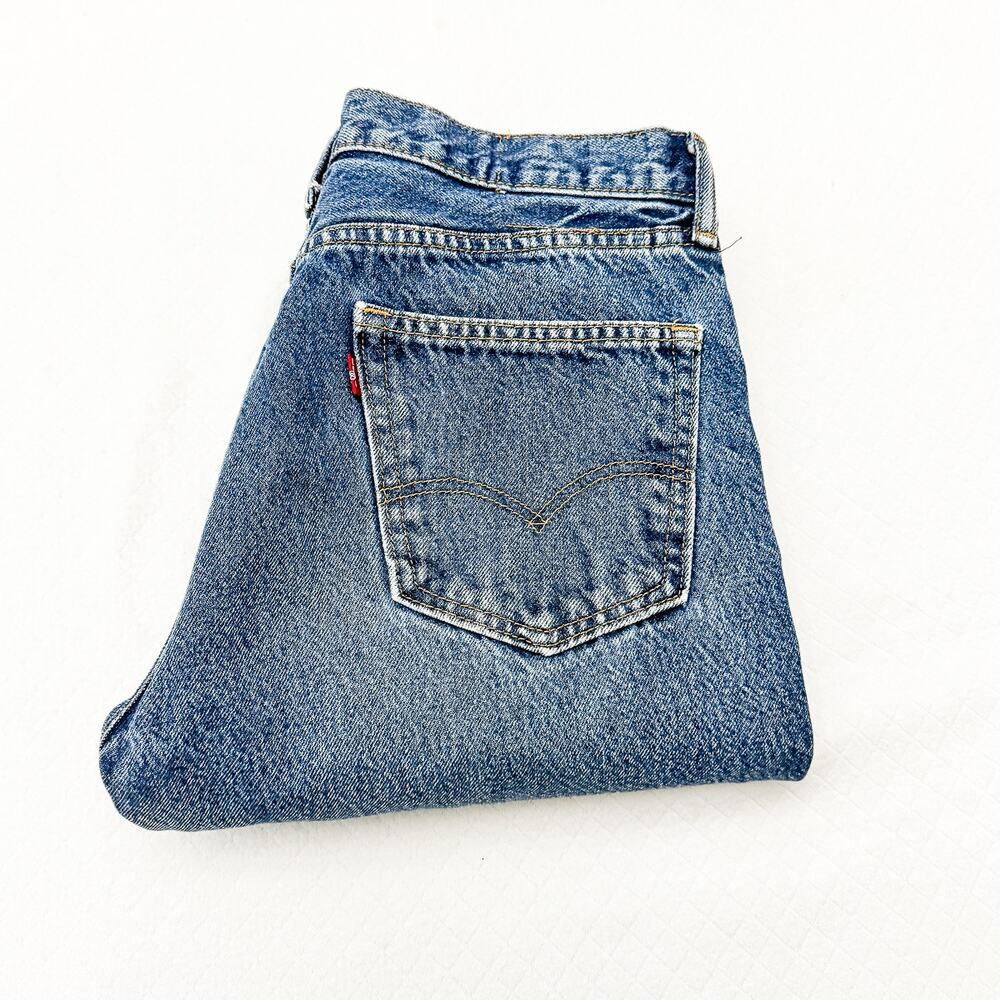 Levi's Men Classic Denim Jeans Medium Wash 100% Cotton Size 33